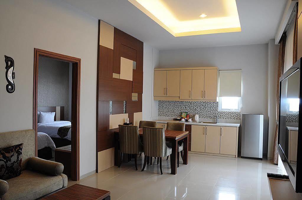Lorin New Kuta Hotel Pecatu Buitenkant foto
